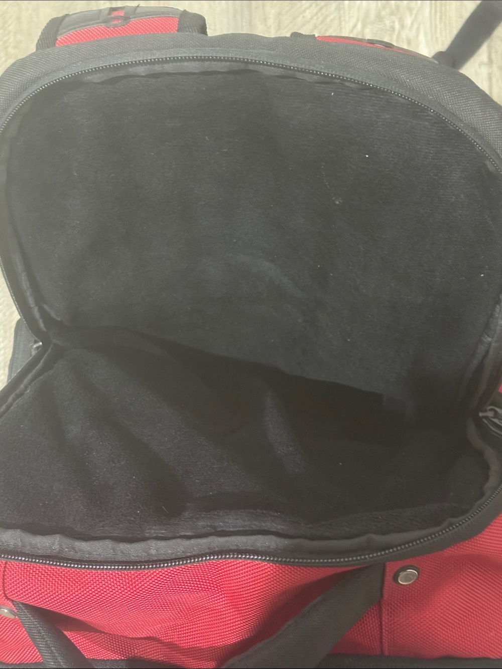 Deadpool Backpack - Picture 7 of 11